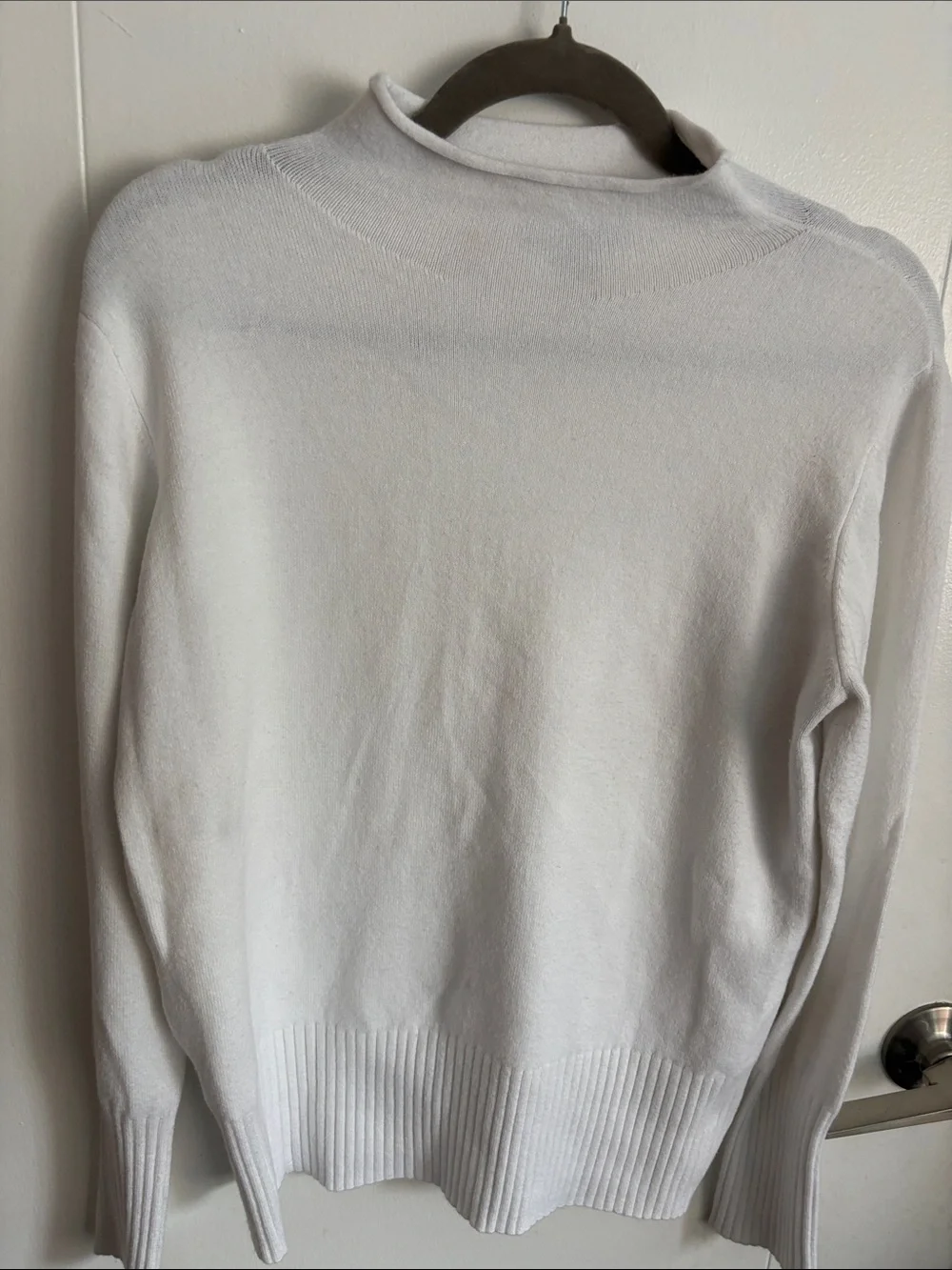 French Connection White Crewneck Sweater Size XL